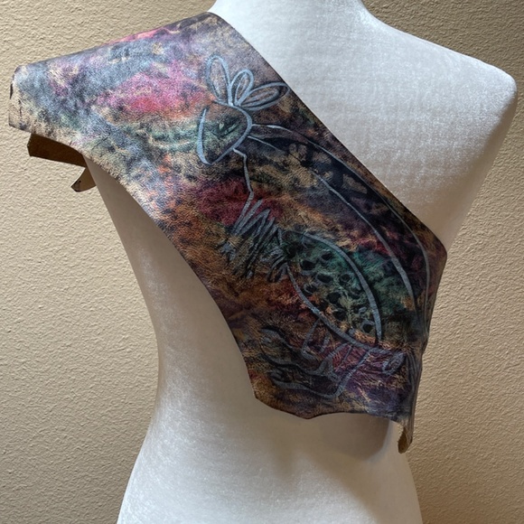 Jane Yoo Handpainted, handmade Wide Genuine Leather Wrap Belt - Picture 4 of 10